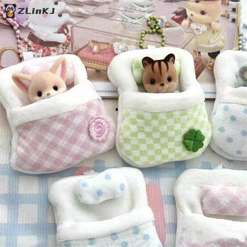 Bedroom Furniture - Cute plush four-leaf clover doll bed