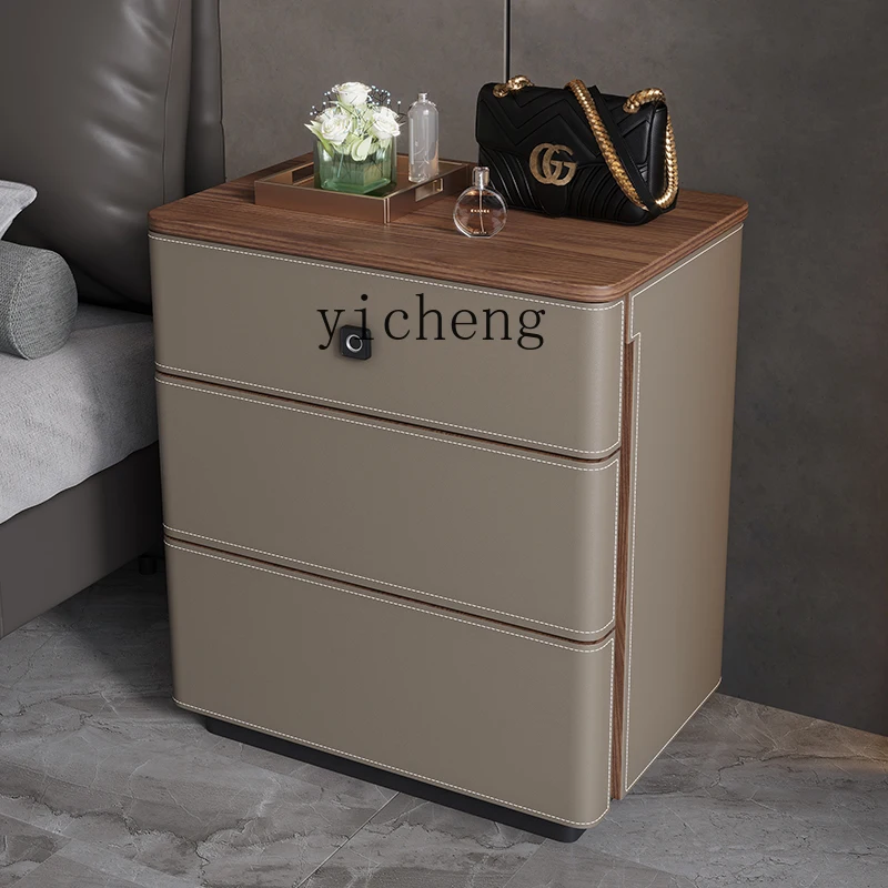 X5-14 saddle leather bedside t - огляд і ціна Tables