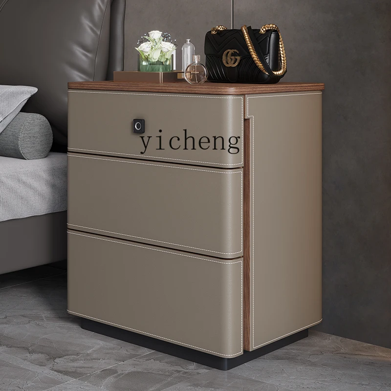 X5-14 saddle leather bedside t - огляд і ціна Tables