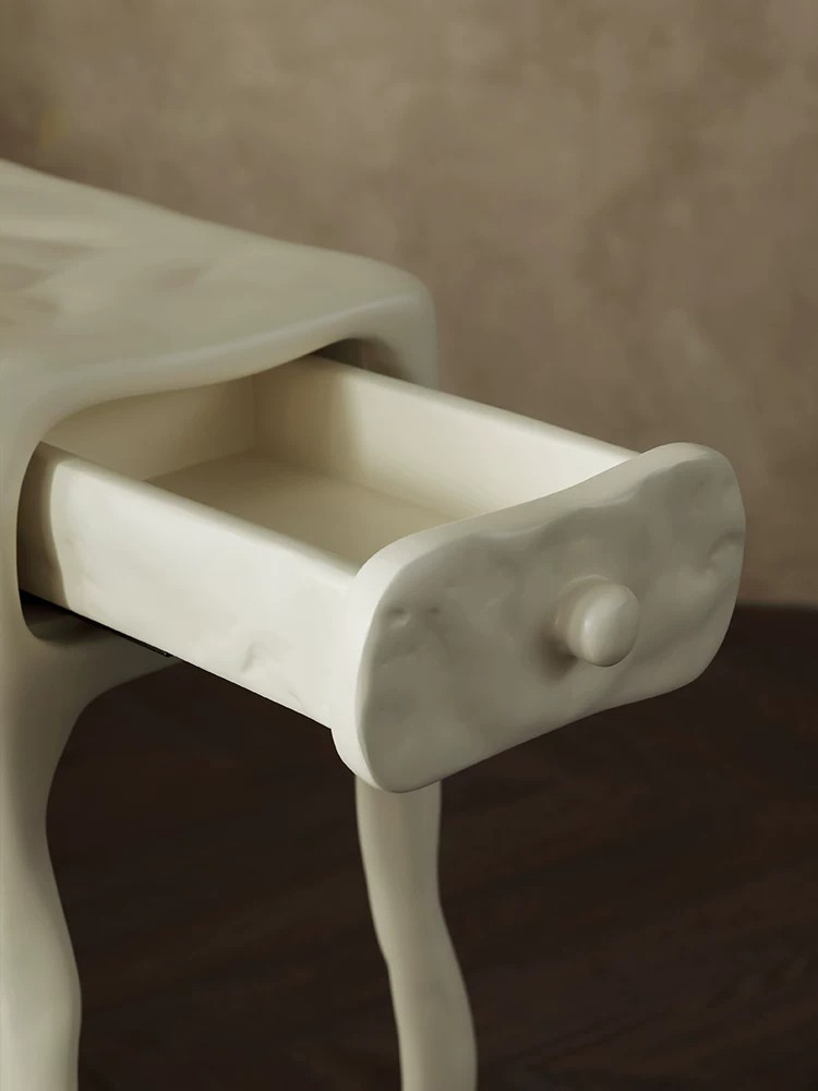 European Designer Mid-Century  - огляд і ціна Tables